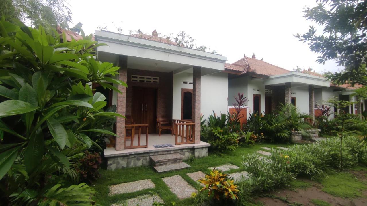 Kristal Garden Hotel Sekotong Exterior photo