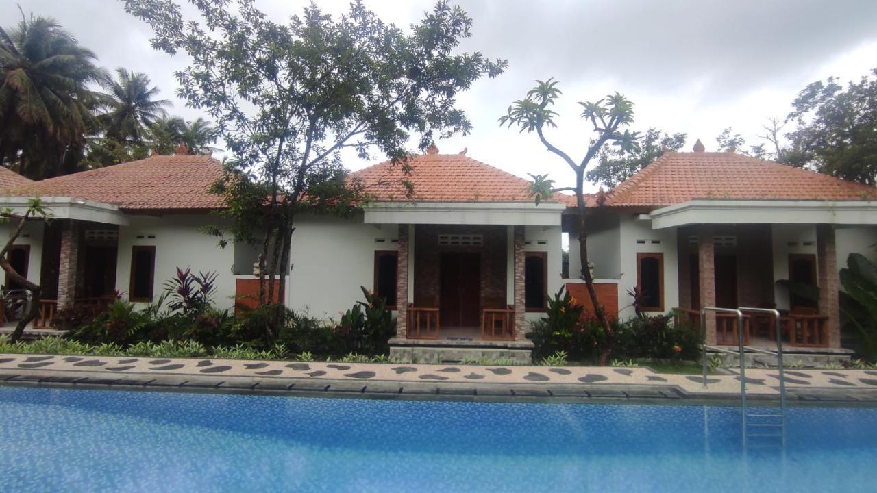 Kristal Garden Hotel Sekotong Exterior photo